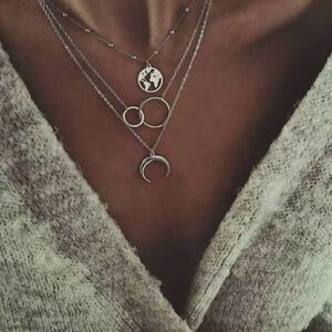 Retro Moon World Map Circle Pendant Multilayer Necklace Party